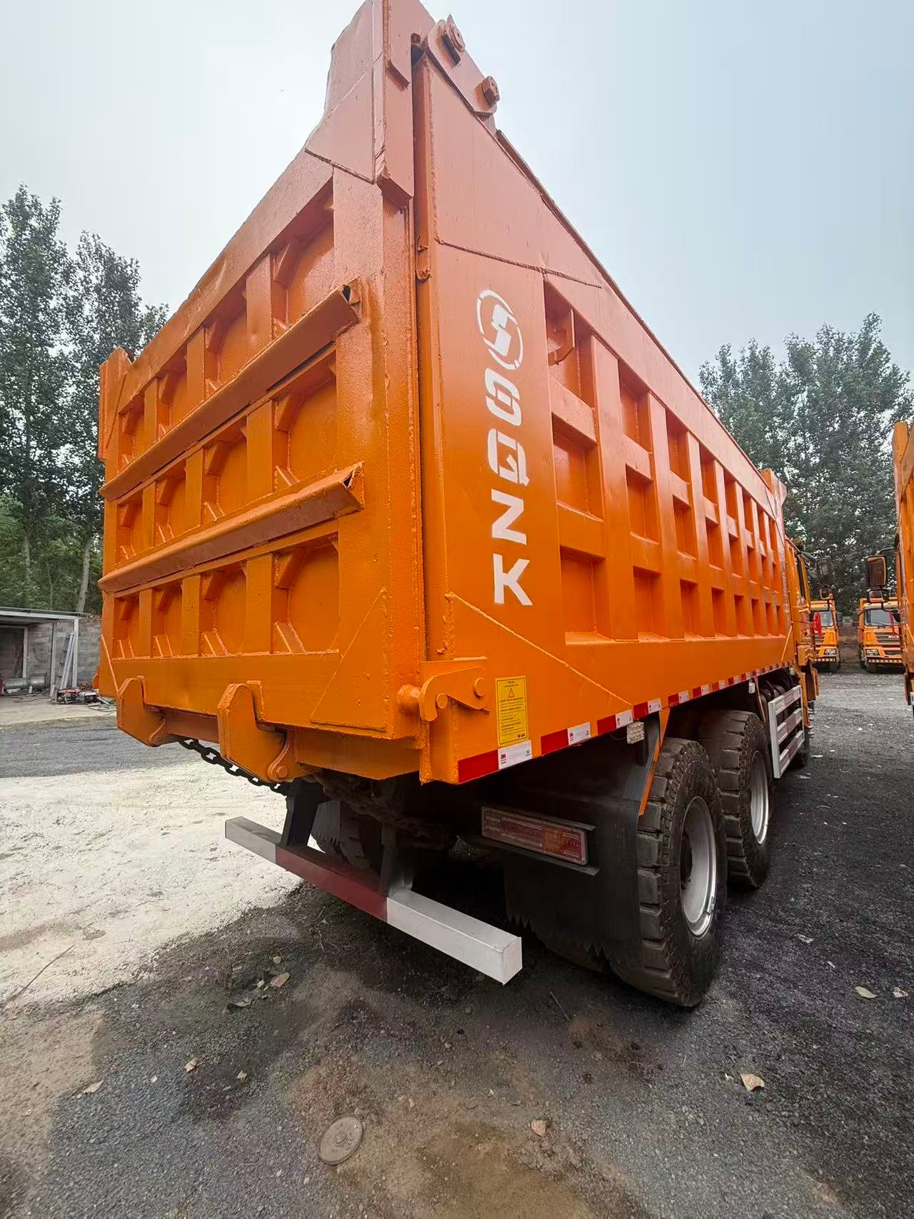 SHACMAN F300